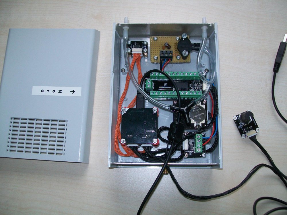 Sensorbox2.thumb.JPG.c51f33c937915730a2e85e967a809310.JPG